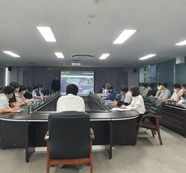 부산지방해양수산청 정부혁신 어벤져스 정책현장 방문 관련사진2 보기